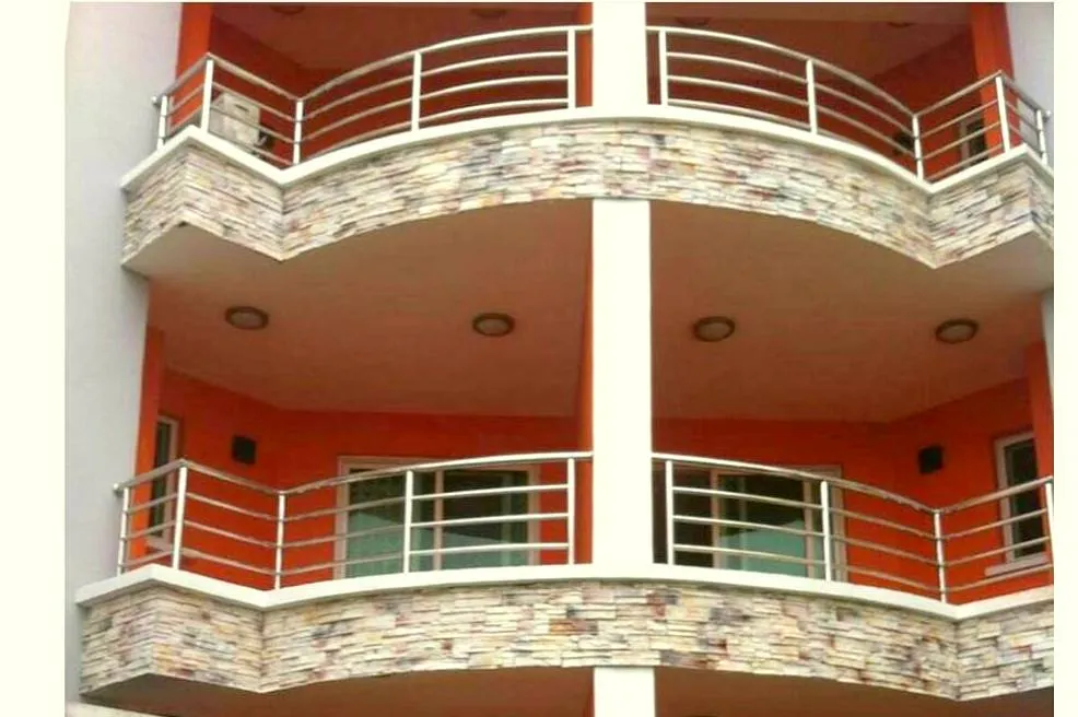 Titilade Railings - Smepeaks