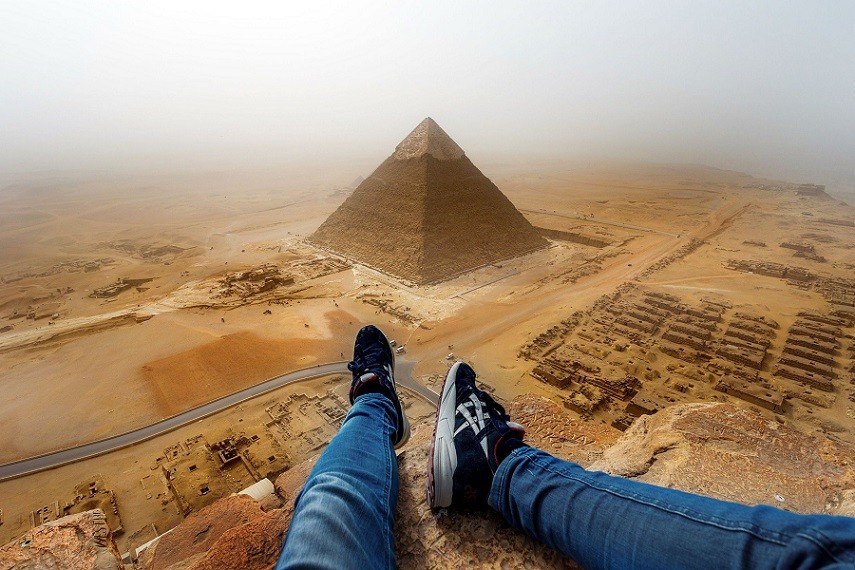 Egypt - pyramidsabove - Smepeaks