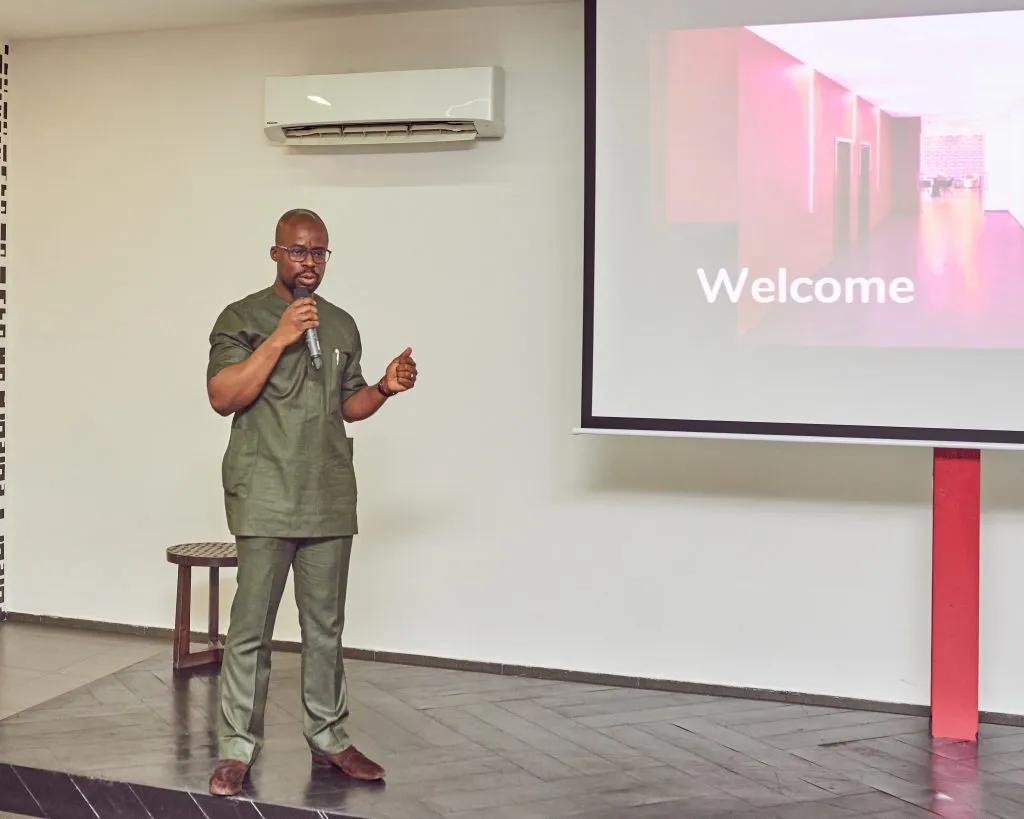 The Executive Director, Obafemi Otudeko, giving a speech at Itanna Demo Day
