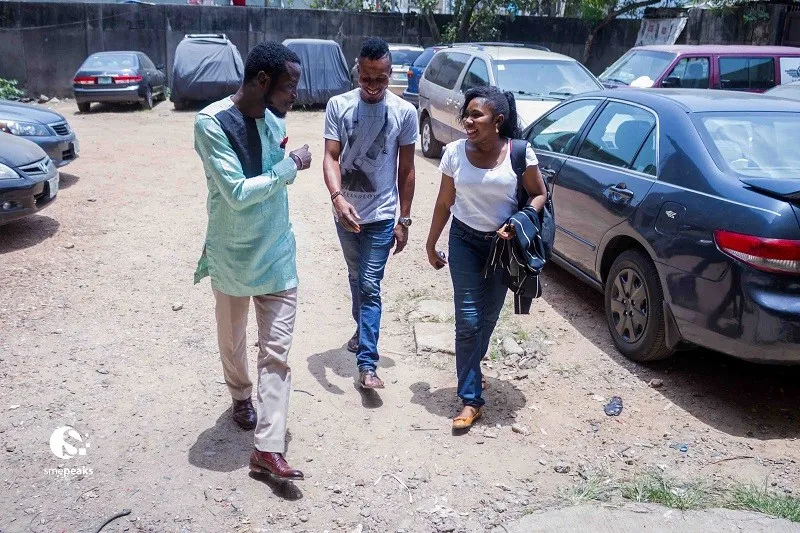 Team smepeaks pays DJ Linkz a visit